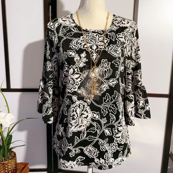 Joie | Tops | Joie De Vivre Flower Print Shirt Top With 2